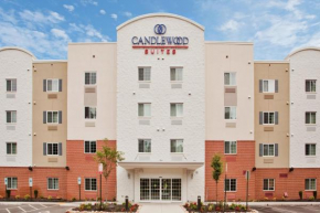 Гостиница Candlewood Suites Richmond Airport, an IHG Hotel  Сандстон